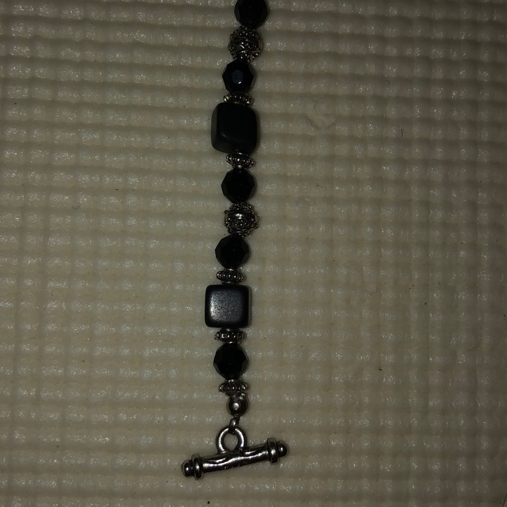 Bracelets - Picture 6 of 7